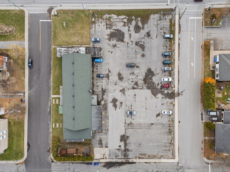 More Photos Of 195 Boul Maloney O, Gatineau Lodge Meeting Hall For Lease