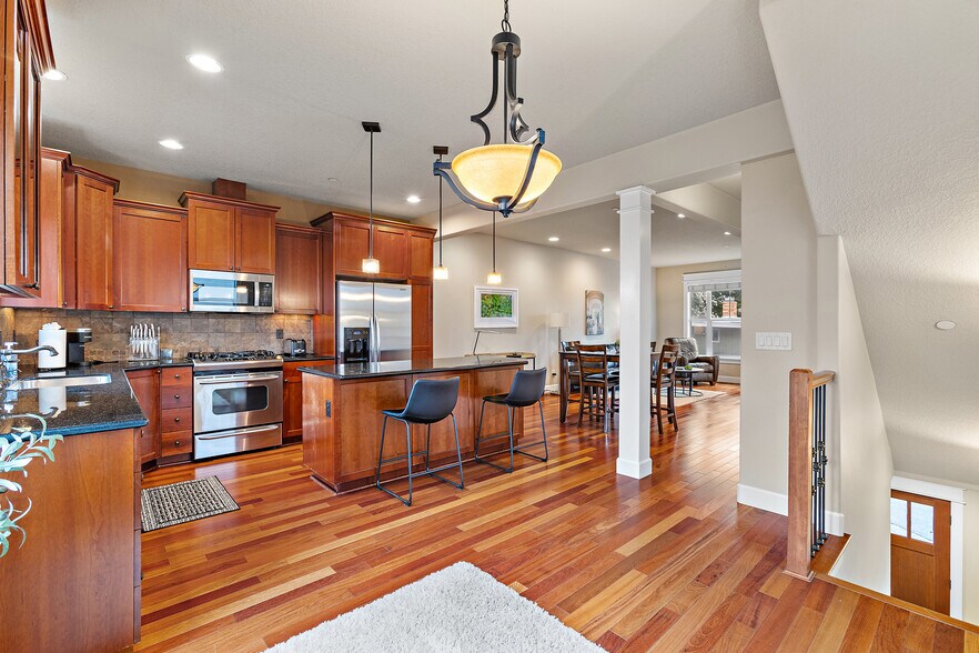 More Photos Of 9414 SE Causey Ave, Happy Valley Apartments For Sale
