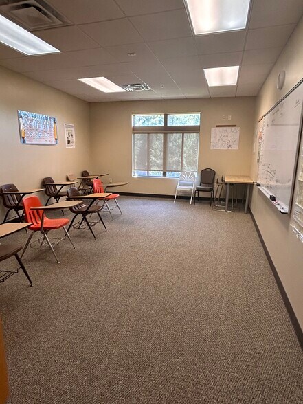 More Photos Of 613 Concourse Pky S, Maitland Schools For Lease