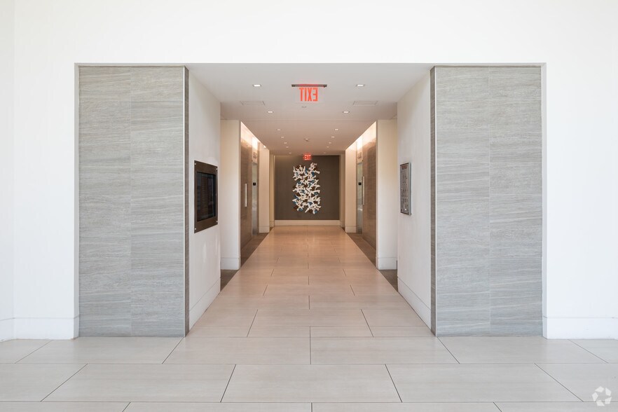 More Photos Of 1302 Concourse Dr, Linthicum Unknown For Lease