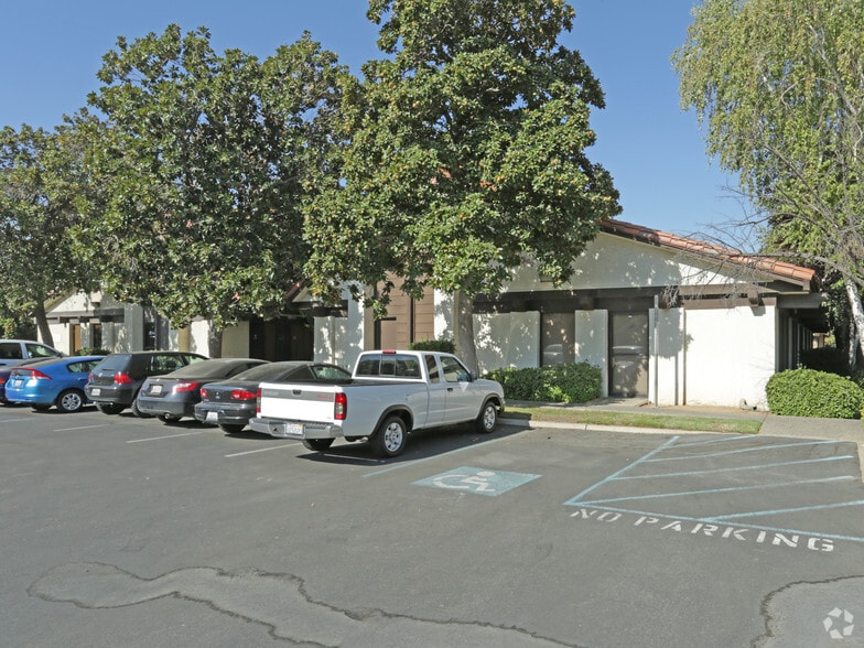 Primary Photo Of 5070 N 6th St, Fresno Office For Sale