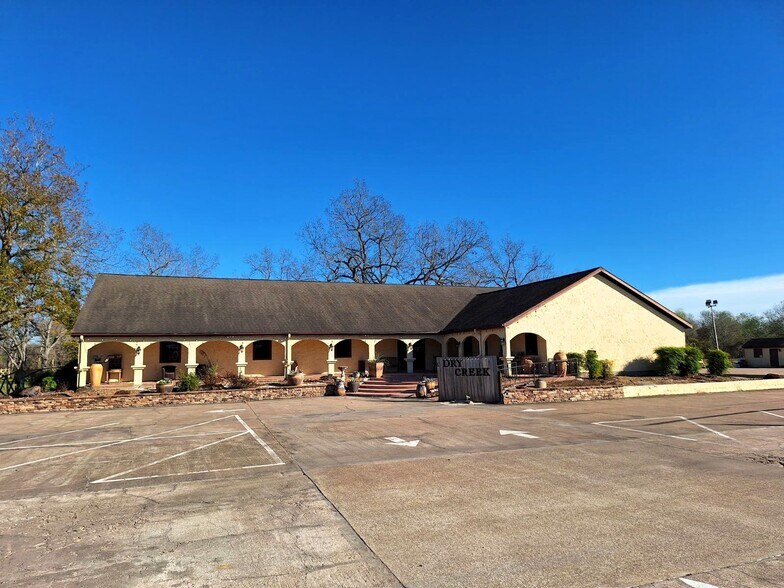 Primary Photo Of 3333 FM 359 Rd, Richmond Freestanding For Sale