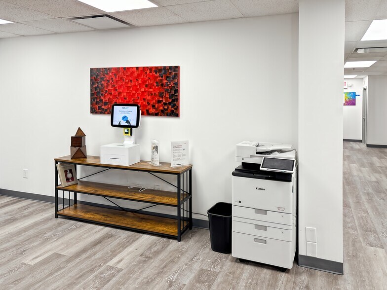 More Photos Of 20 Summer St, Stamford Coworking Space