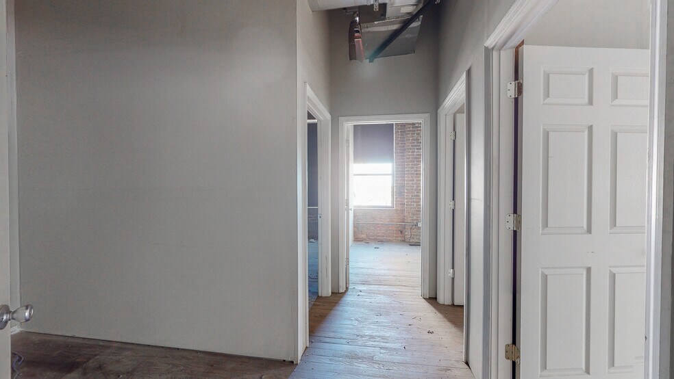 More Photos Of 3 Martin Luther King Jr Blvd, Savannah Restaurant For Sale