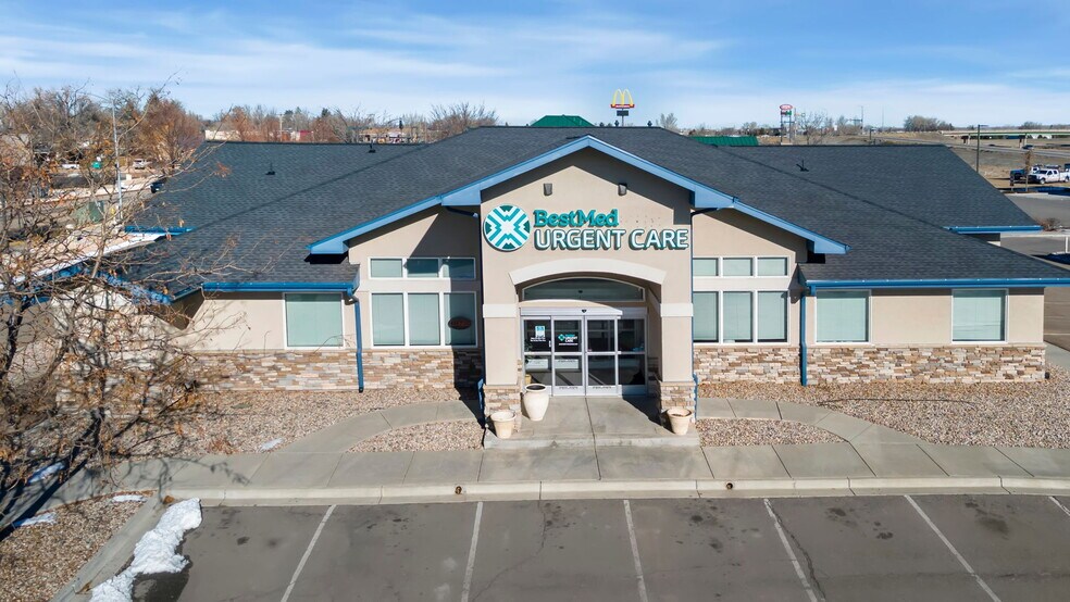 Primary Photo Of 7950 6th St, Wellington Medical For Lease