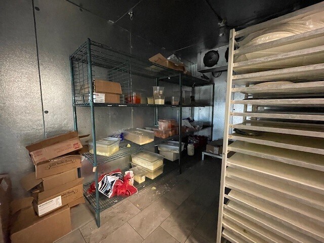 More Photos Of 741-747 E Monte Vista Ave, Vacaville Restaurant For Lease