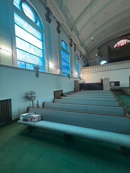 More Photos Of 5001 S Hermitage Ave, Chicago Religious Facility For Sale