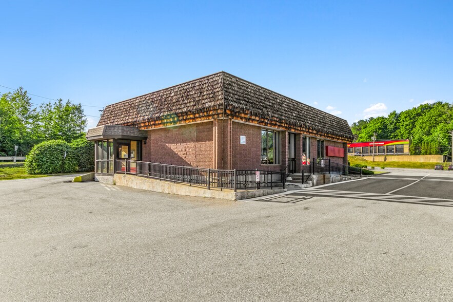 More Photos Of 326-384 Timpany Blvd, Gardner Unknown For Lease