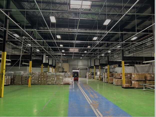 More Photos Of 356-362 Getty Ave, Clifton Warehouse For Lease