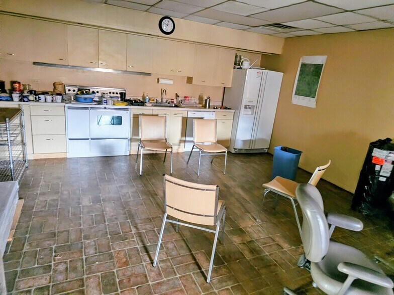 More Photos Of 212 Bryan St, Dayton Office Residential For Sale