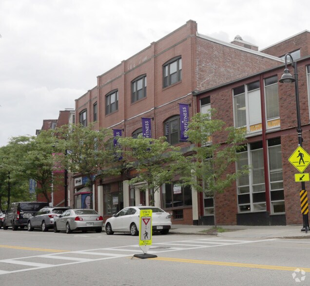 More Photos Of 60-64 Harvard St, Brookline Office For Lease