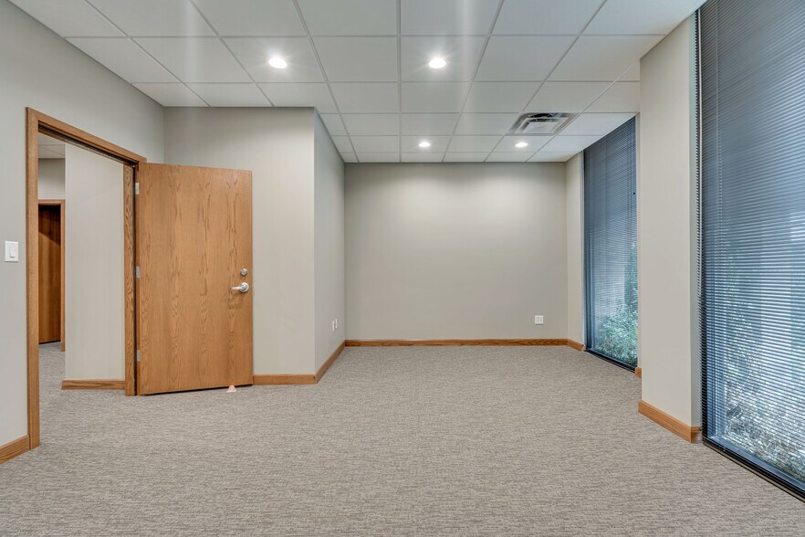 More Photos Of 699 E South Temple, Salt Lake City Medical For Lease