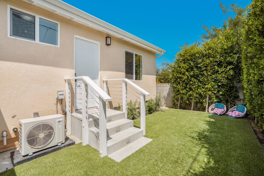More Photos Of 8430 Wiley Post Ave, Los Angeles Multifamily For Sale