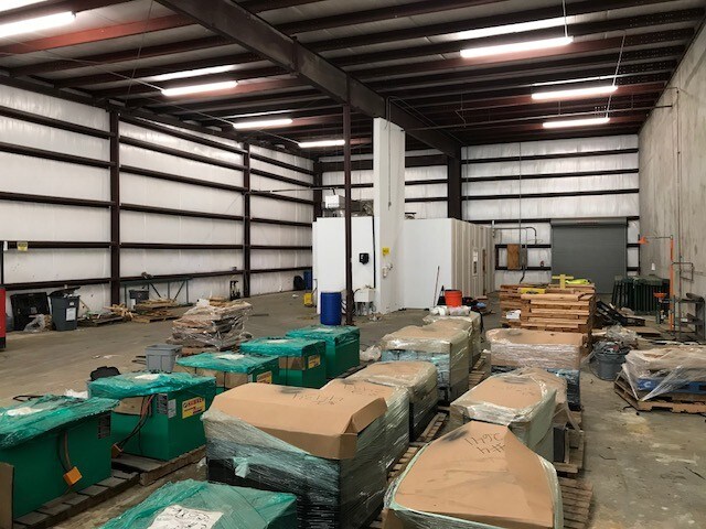 More Photos Of 1305 E Pecan Ave, McAllen Warehouse For Lease