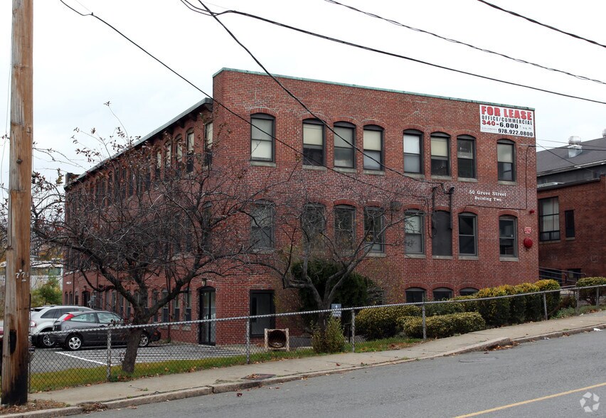 More Photos Of 50 Grove St, Salem Office For Sale