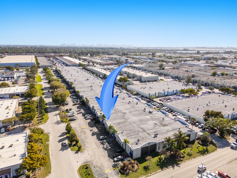 More Photos Of 7370-7384 NW 56th St, Miami Warehouse For Lease