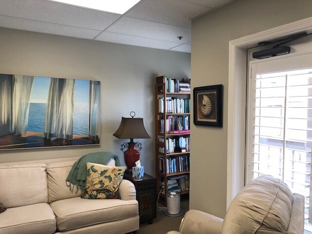 More Photos Of 1220-1244 University Dr, Menlo Park Medical For Lease