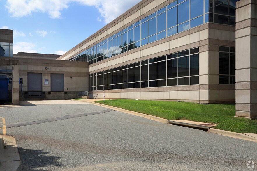 More Photos Of 9713 Key West Ave, Rockville Unknown For Lease