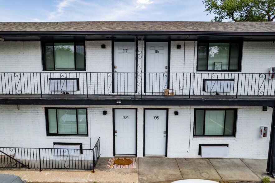 More Photos Of 425 W Taft St, Wichita Apartments For Sale