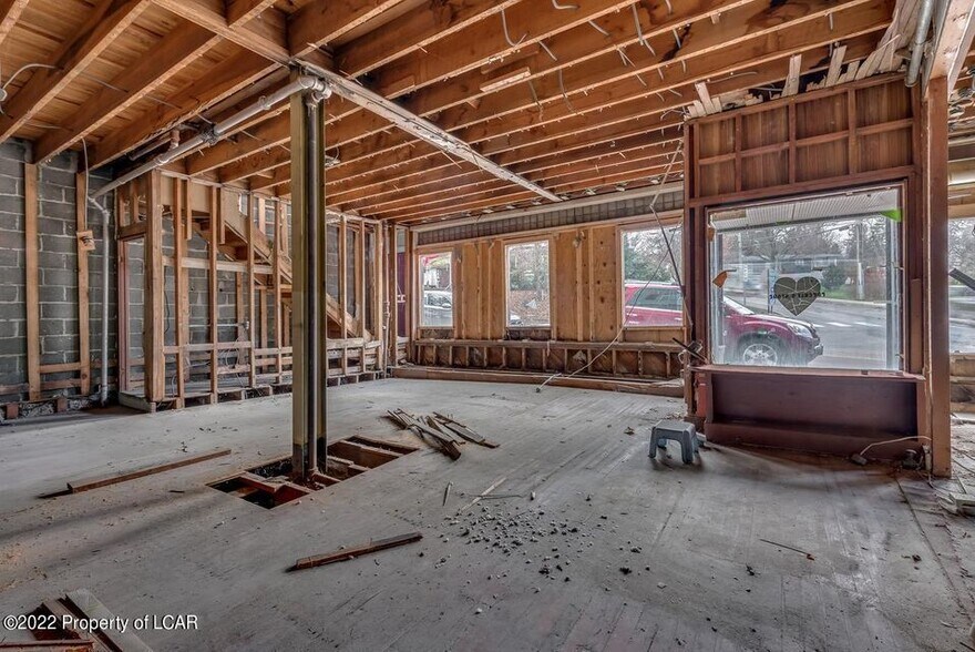 More Photos Of 42-44 Main St, Dallas Storefront Retail Residential For Sale
