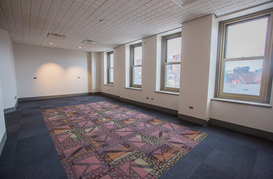 More Photos Of 470 Franklin St, Buffalo Medical For Lease
