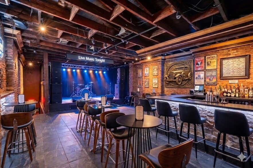 More Photos Of 1811 E Carson St, Pittsburgh Bar For Sale