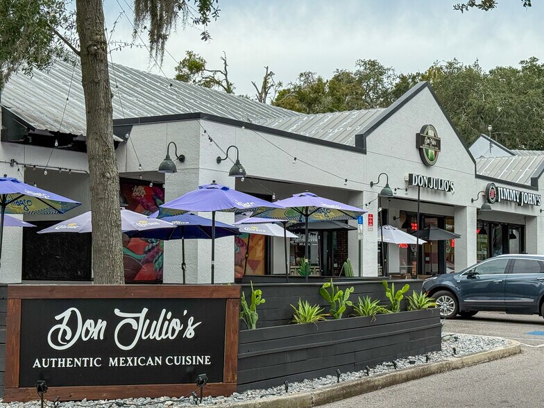 More Photos Of 2814 E Bearss Ave, Tampa Unknown For Lease