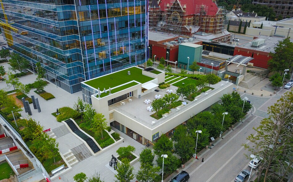 More Photos Of 2323 Ross Ave, Dallas Office For Lease