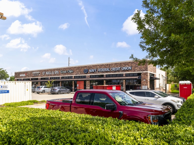 More Photos Of 9839 Highway 6, Missouri City Freestanding For Sale