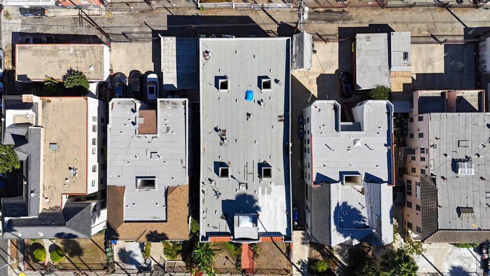 More Photos Of 910 S Mariposa Ave, Los Angeles Apartments For Sale