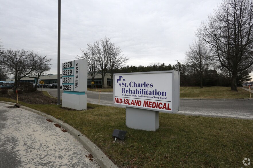 More Photos Of 3285 Veterans Memorial Hwy, Ronkonkoma Office For Lease