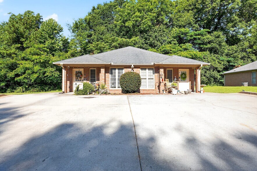 More Photos Of , Elberton Unknown For Sale