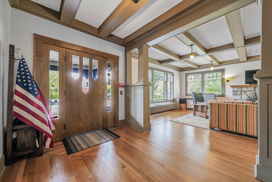 More Photos Of 530 S Union St, Traverse City Medical For Sale