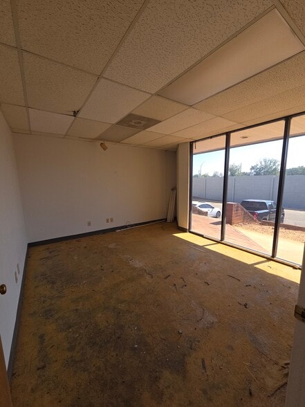 More Photos Of 750 Baconsfield Dr, Macon-Bibb Light Manufacturing For Lease