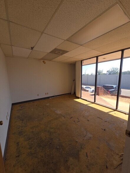 More Photos Of 750 Baconsfield Dr, Macon-Bibb Light Manufacturing For Lease