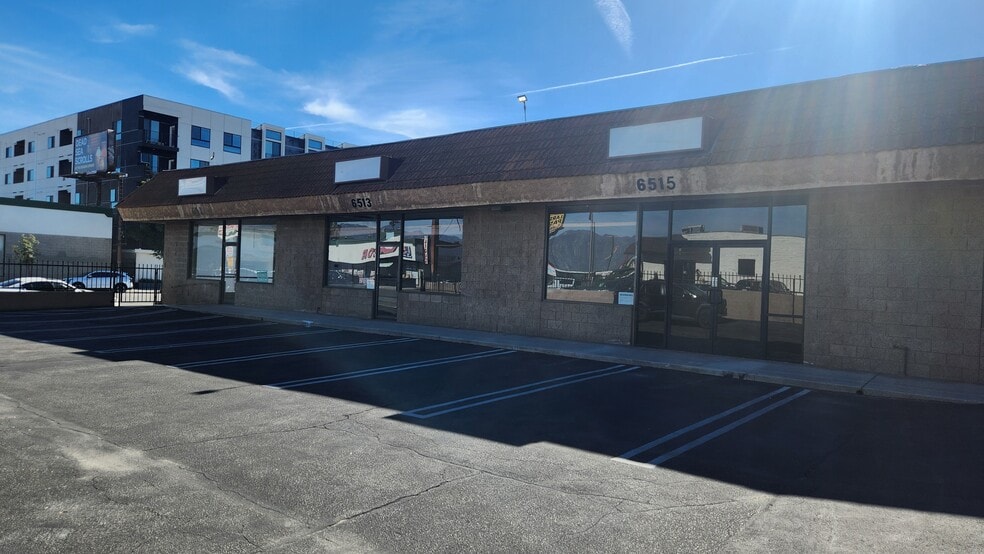 More Photos Of 6511-6517 Lankershim Blvd, North Hollywood Freestanding For Lease
