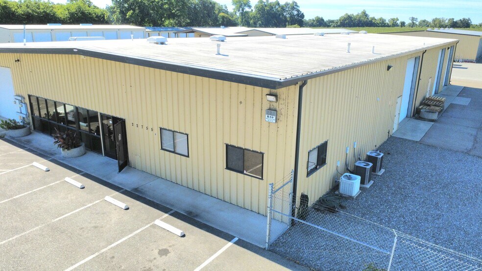 More Photos Of 22755 Antelope Blvd, Red Bluff General Retail For Lease