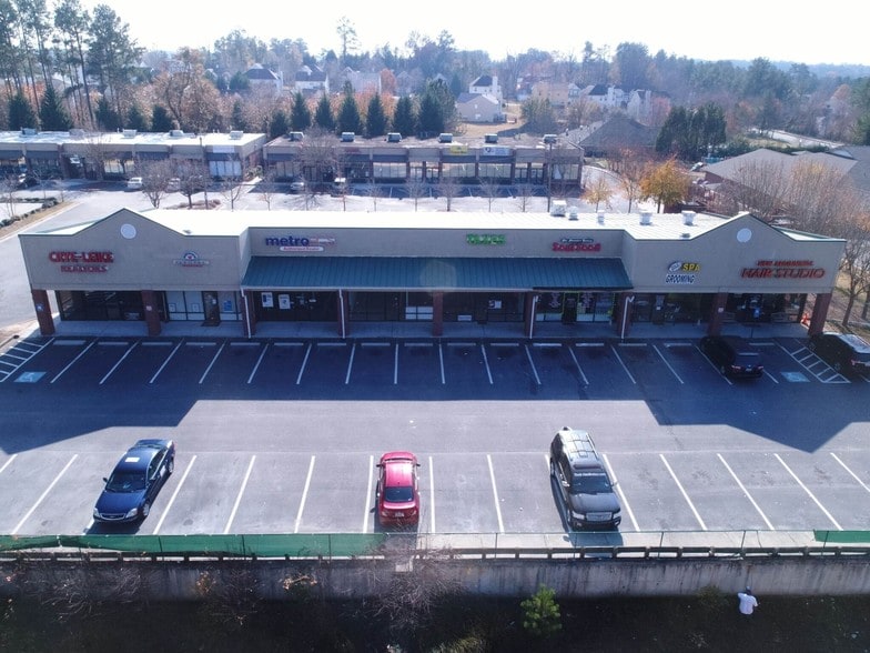 More Photos Of 1240-1254 Highway 138 SW, Riverdale Storefront For Lease