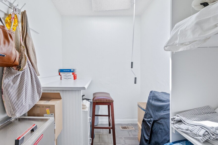 More Photos Of 111 Dakota Ave, Santa Cruz Medical For Sale