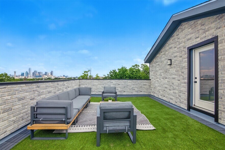 More Photos Of 426-430 E 8th St, Dallas Apartments For Sale