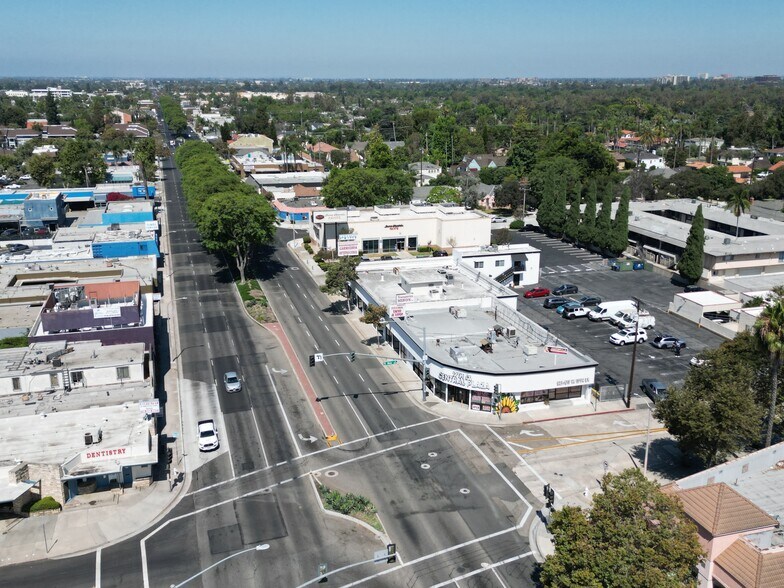 More Photos Of 501 W 17th St, Santa Ana Storefront Retail Office For Lease
