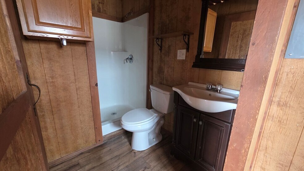 More Photos Of 2701 County 135 Rd, Midland Manufactured Housing Mobile Home Park For Lease