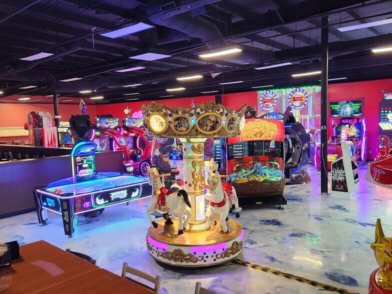 More Photos Of 5485 New Jesup Hwy, Brunswick Storefront For Sale