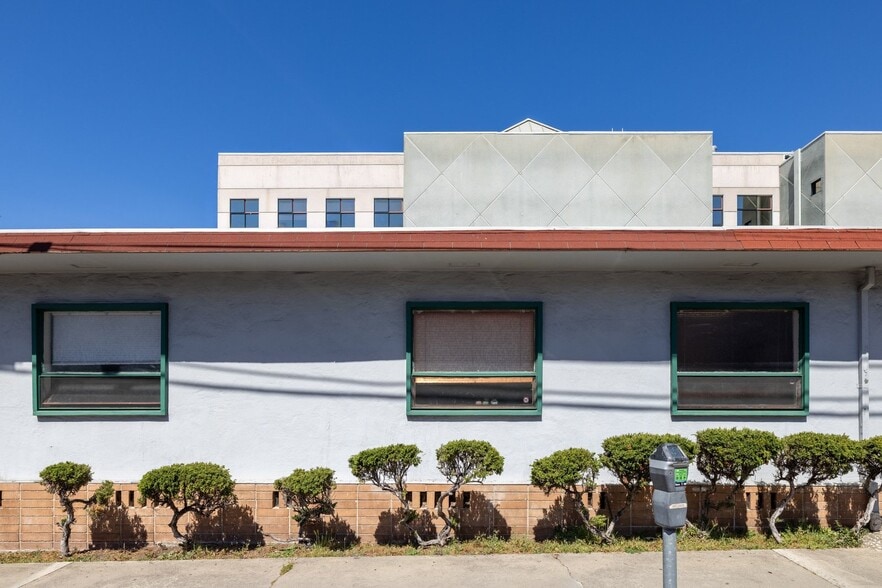 More Photos Of 3021 Telegraph Ave, Berkeley Medical For Sale
