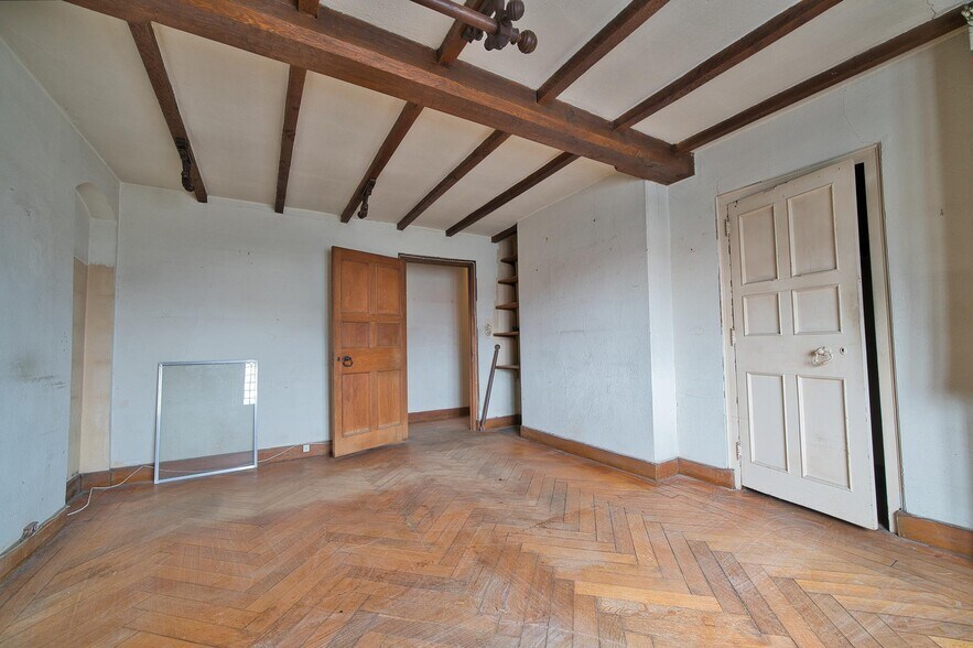 More Photos Of 1989 W Grand Blvd, Detroit Office Residential For Sale