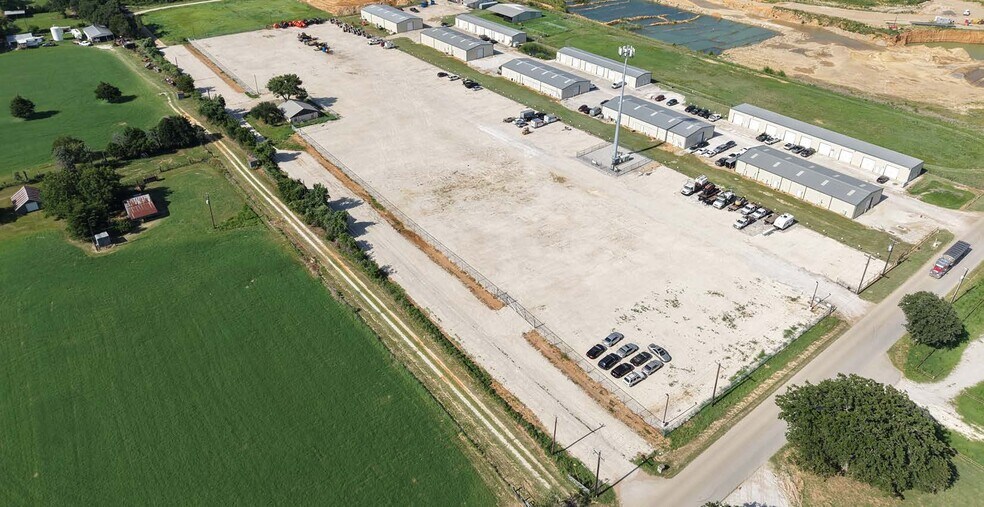 More Photos Of 9503 Ike Byrom Rd, Aubrey Land For Lease