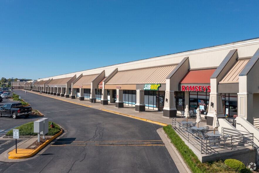More Photos Of 4101 Tates Creek Centre Dr, Lexington General Retail For Lease