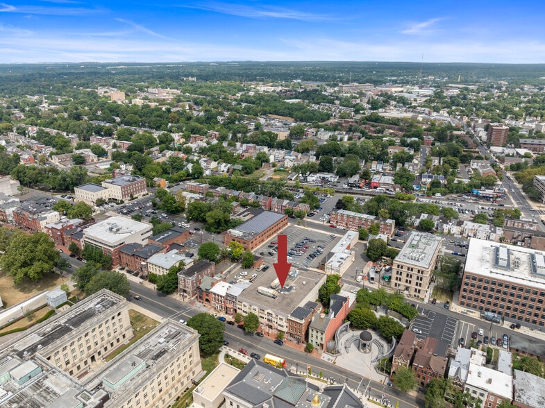 More Photos Of 150 W State St, Trenton Office For Lease