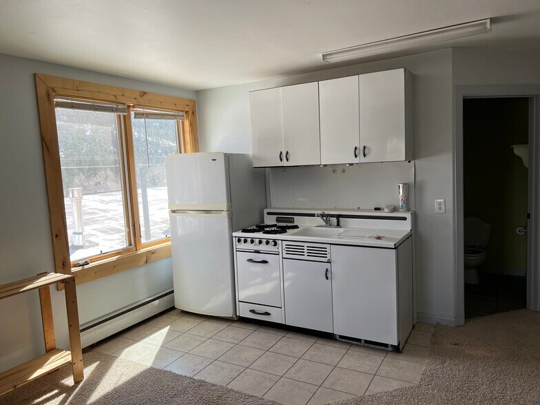 More Photos Of 1755 Moraine Ave, Estes Park Storefront Retail Office For Sale