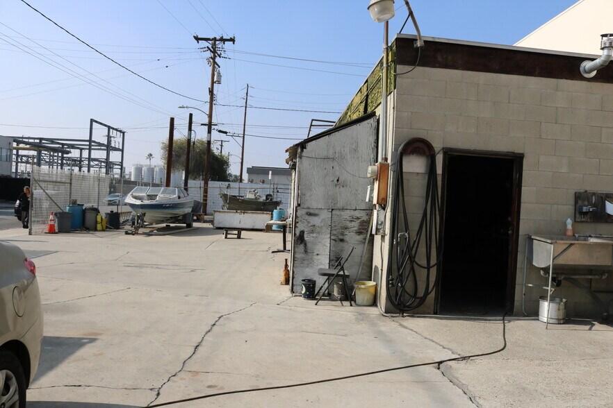 More Photos Of 16459 Illinois Ave, Paramount Land For Sale